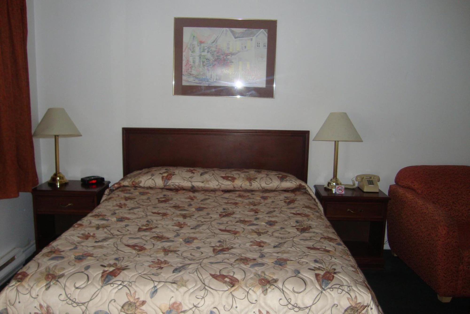 Royal Napanee Inn Greater Napanee Luaran gambar