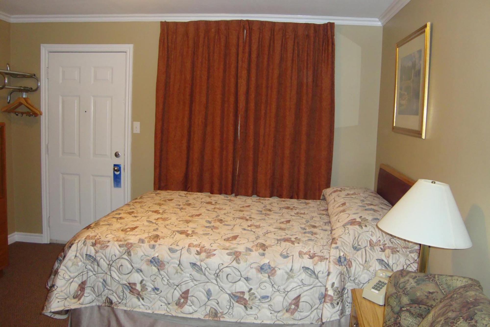 Royal Napanee Inn Greater Napanee Luaran gambar